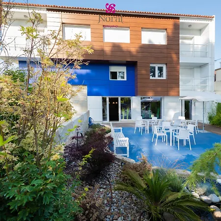 Πανσιόν Nuevo Norat 3*